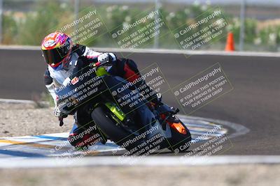 media/Sep-20-2025-TrackDaz (Sat) [[27f0cde673]]/A Group/2pm (Turn 9)/